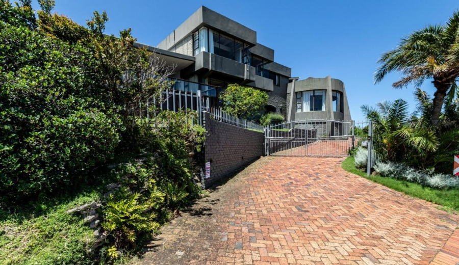 6 Bedroom Property for Sale in Blue Bend Eastern Cape